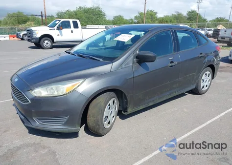 2015 Ford Focus S from USA, damaged, VIN 1FADP3E29FL304658